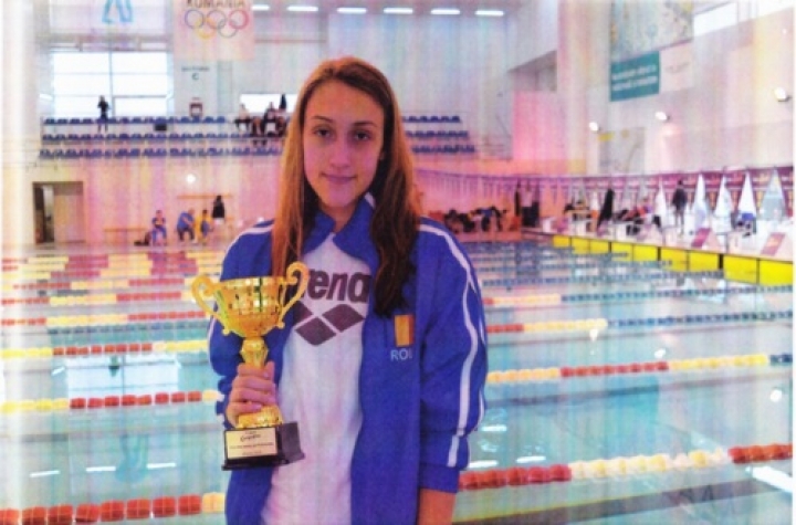 Savastita-Simona.jpg Thumbnail
